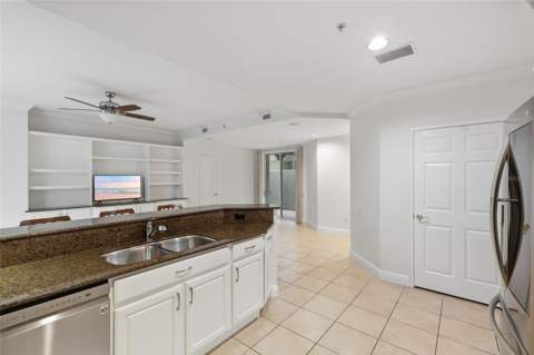 6434 Moorings Point Circle #102, Lakewood Ranch FL - photo 13 of 57