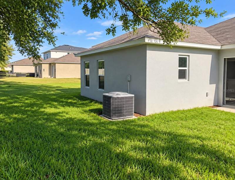 4 bedroom Single Family Residence at 7316 Sunshine Bridge Avenue, Northgate Ph 3, Gibsonton — photo 4