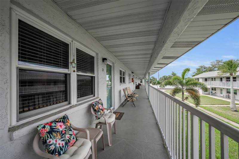 2 bedroom Condominium at 5227 81st Lane #22, Paradise Shores, St Petersburg — photo 3