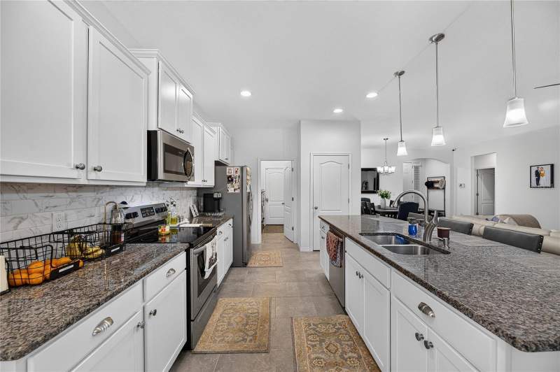 3 bedroom Single Family Residence at 10619 Scenic Hollow Drive, Riverview Meadows Ph 2, Riverview — photo 3