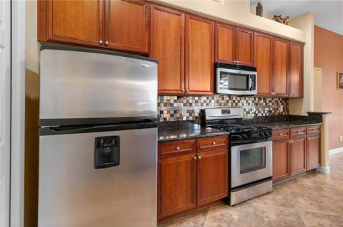 8860 Bridgeport Bay Circle, Mount Dora FL - photo 12 of 50