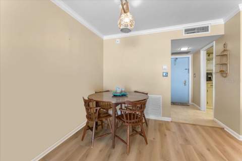 5020 Brittany Drive #118, St Petersburg FL - photo 13 of 30