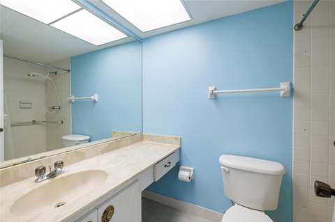 4715 Bay Street #222, St Petersburg FL - photo 22 of 37