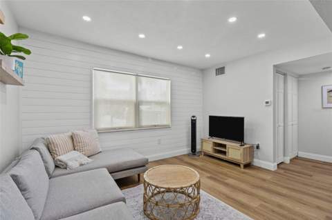 9895 1st Street #5, Treasure Island FL - photo 6 of 6