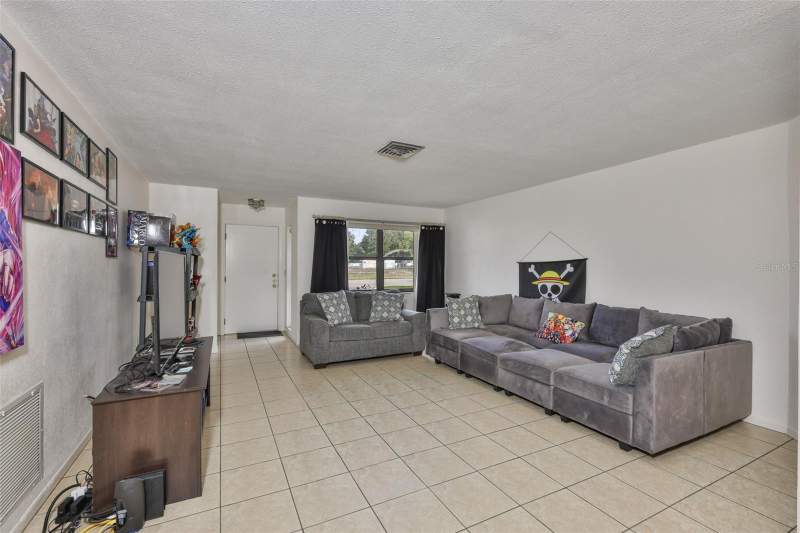 2 bedroom Single Family Residence at 5534 22nd Avenue, Glenwood, St Petersburg — photo 2