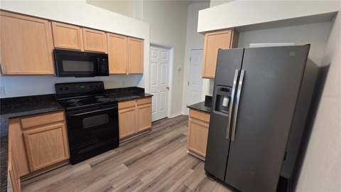 12922 Fieldmoor Court, Riverview FL - photo 8 of 32