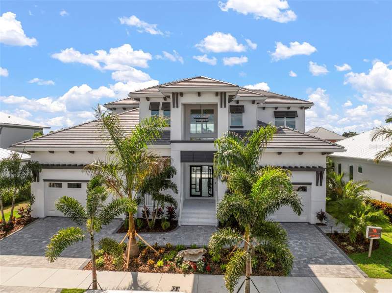 3 HAMMOCK BAY BLVD home for sale in Hammock Bay