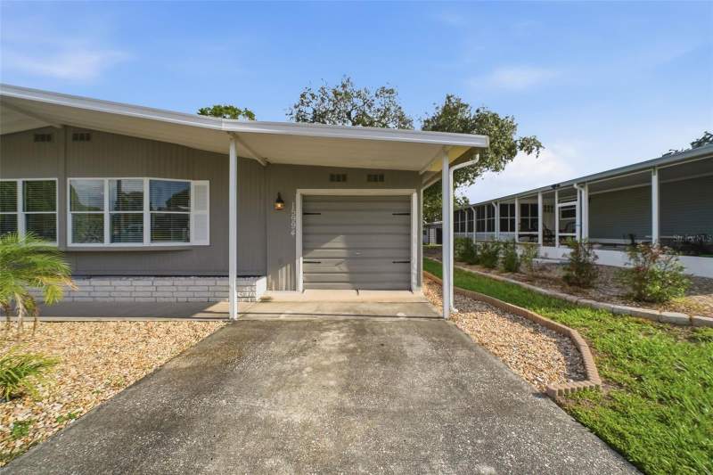 2 bedroom Manufactured Home at 15994 Brookridge Boulevard, Brookridge Comm, Brooksville — photo 3