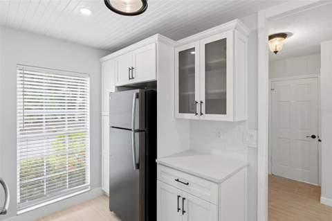 4 Antigua Circle #6, Englewood FL - photo 17 of 98