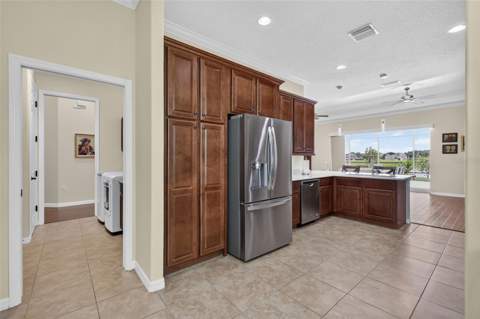 8716 Bridgeport Bay Circle, Mount Dora FL - photo 16 of 44