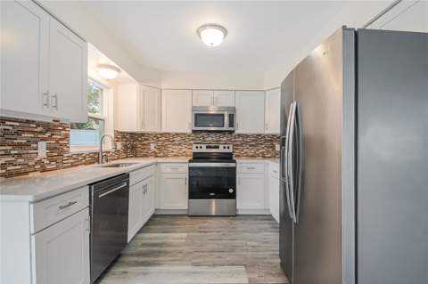 3220 Netherwood Drive, Winter Park FL - photo 6 of 6