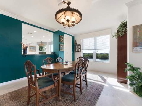 5430 Eagles Point Circle #101, Sarasota FL - photo 16 of 59