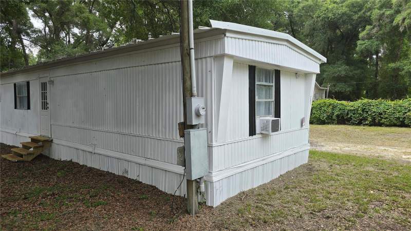 3 bedroom Manufactured Home at 201 NW 135th Avenue, Rainbow Park Un 06, Ocala — photo 5