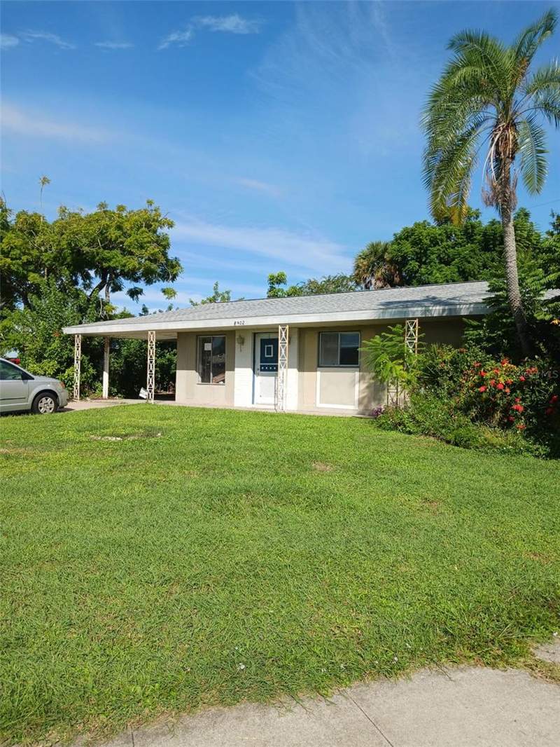 3 bedroom Single Family Residence at 8402 Fay Avenue, Port Charlotte Sub 15, North Port — photo 2