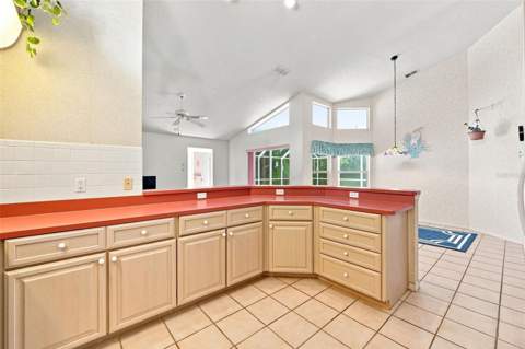 9423 Summerbreeze Terrace, New Port Richey FL - photo 15 of 73