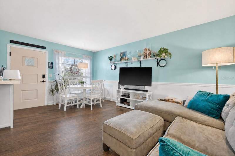 1 bedroom Condominium at 4000 3rd Street #304, Northwick Arms Condo, St Petersburg — photo 4