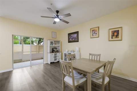 3793 Parkridge Circle #3-105, Sarasota FL - photo 10 of 39