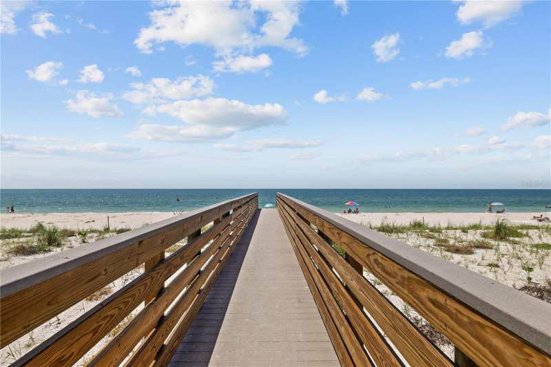 2 bedroom Condominium at 555 Gulf Way #6S, Pointe Towers Condo Apt, St Pete Beach — photo 3
