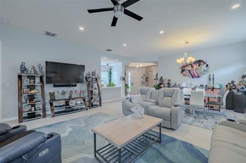 4905 Sandy Glen Way, Wimauma FL - photo 19 of 88