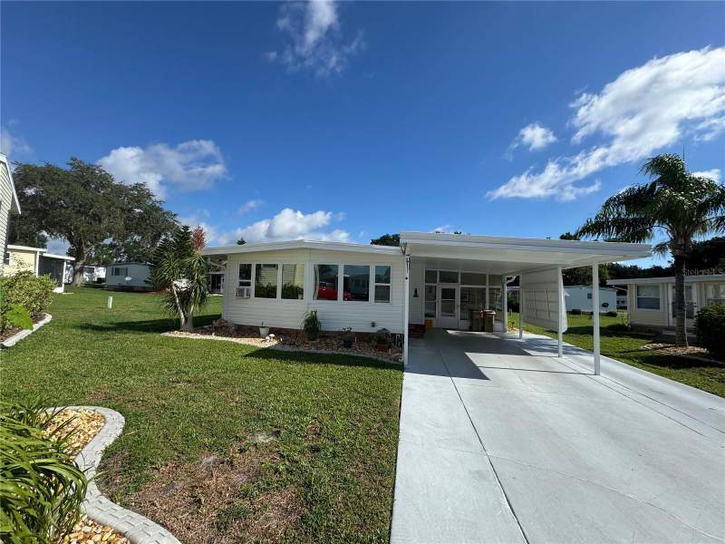 2 bedroom Mobile Home at 102 Tangelo Cove, Hawthorne At Leesburg A Coop, Leesburg — photo 5