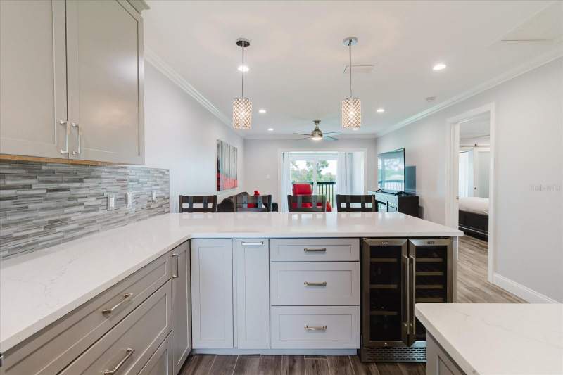 2 bedroom Condominium at 2073 Skimmer Court #222, Club At Feather Sound The Condo, Clearwater — photo 5