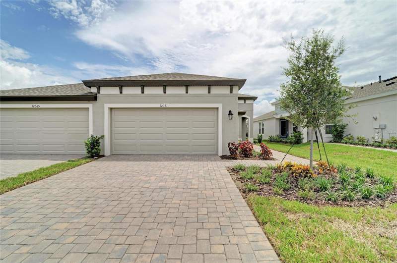 12361 OAK  HILL WAY home for sale in Crosswind Point