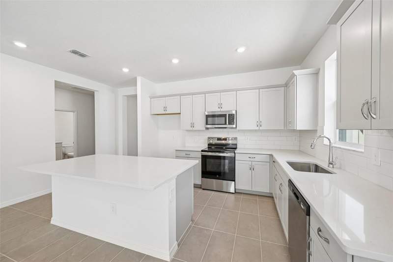 2 bedroom Villa at 9026 Leeward Drive, Southpointe, Palmetto — photo 3