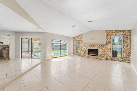 8422 Spring Hill Drive, Spring Hill FL - photo 6 of 6