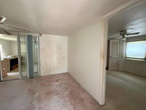 27416 Walnut Avenue, Okahumpka FL - photo 10 of 45