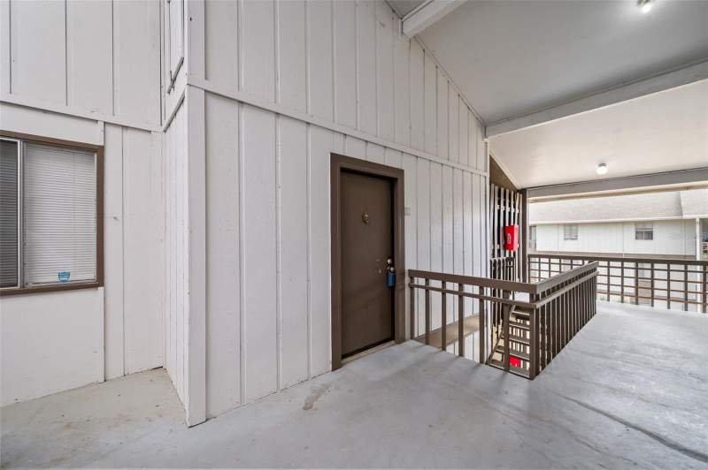 1 bedroom Condominium at 6519 W Newberry Road #1111, Oaks, Gainesville — photo 3