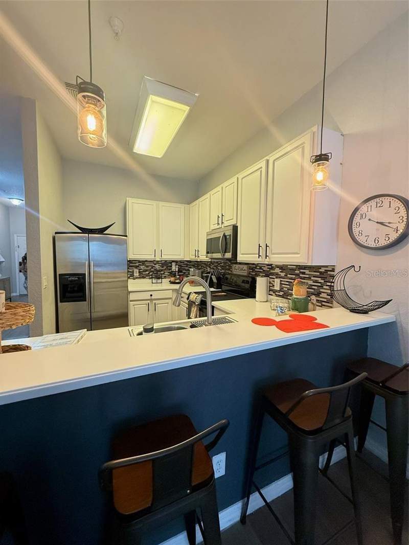 3 bedroom Condominium at 115 Rogues Retreat #115, Bahama Bay A Condo, Davenport — photo 2