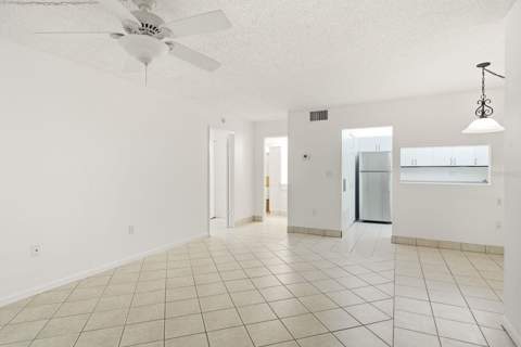 1204 Pine Ridge Circle #C1, Tarpon Springs FL - photo 7 of 31