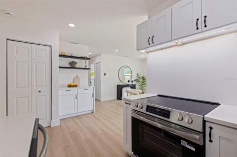 5769 Dartmouth Avenue, St Petersburg FL - photo 12 of 32