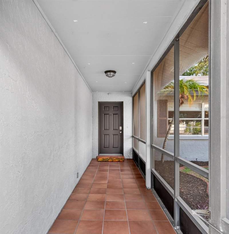 3 bedroom Single Family Residence at 7312 S Fitzgerald Street, Port Tampa City Map, Tampa — photo 4