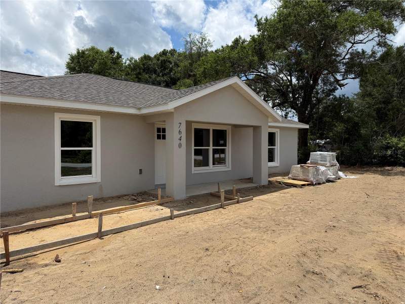 6 bedroom Single Family Residence at 7640 SW 14th Street, Ocala Thoroughbred Acres, Ocala — photo 2