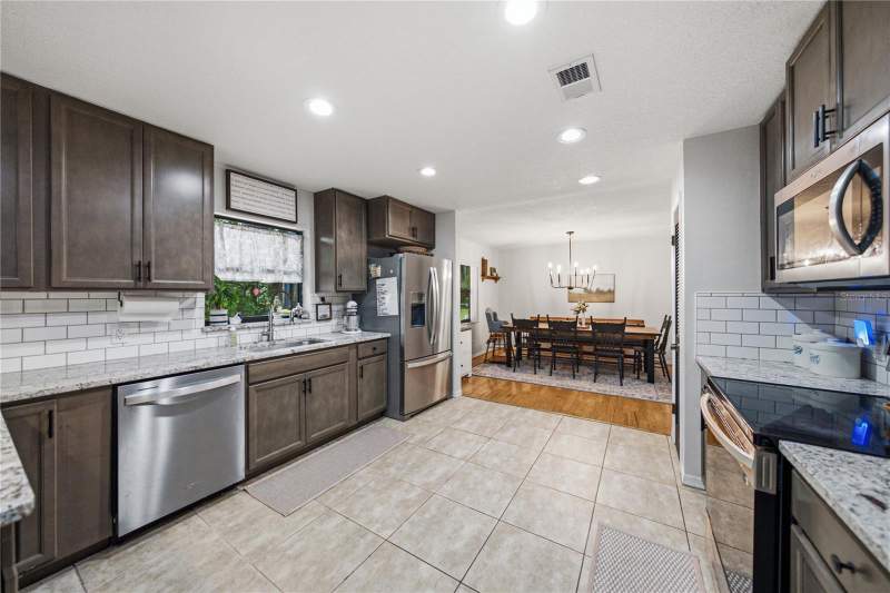 3 bedroom Single Family Residence at 124 N Pointe Drive, North Pointe, Auburndale — photo 4