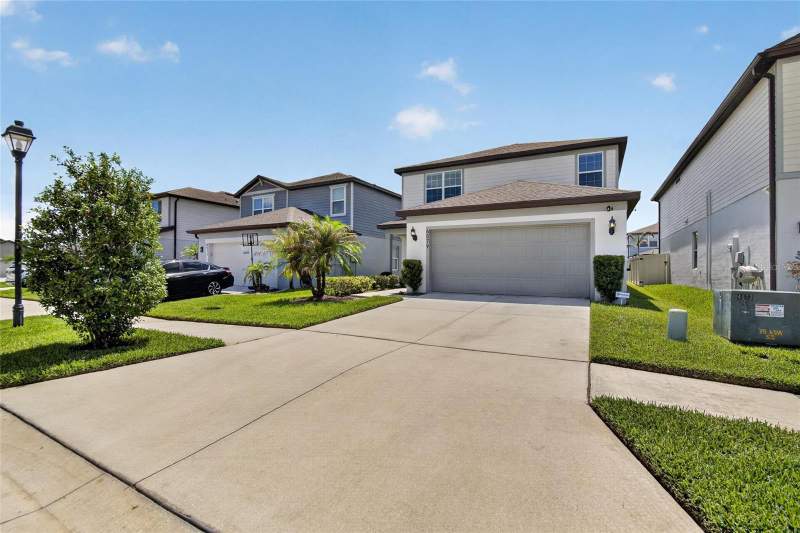 4 bedroom Single Family Residence at 6579 Ryestone Way, Wesbridge Ph 1, Wesley Chapel — photo 3