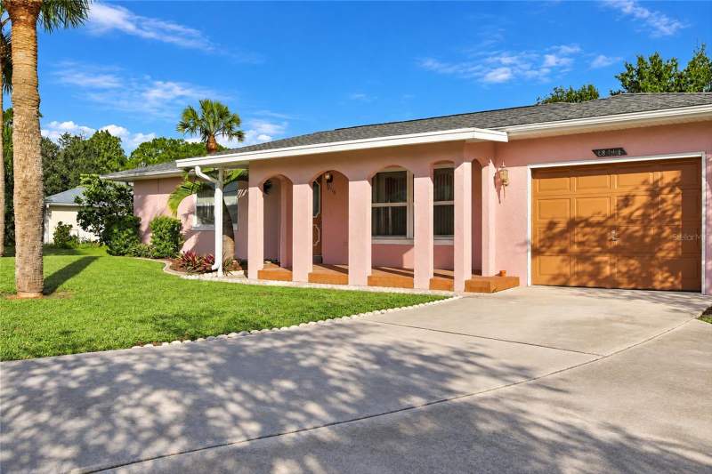 2 bedroom Single Family Residence at 18116 Edgewater Drive, Port Charlotte Sec 008, Port Charlotte — photo 4