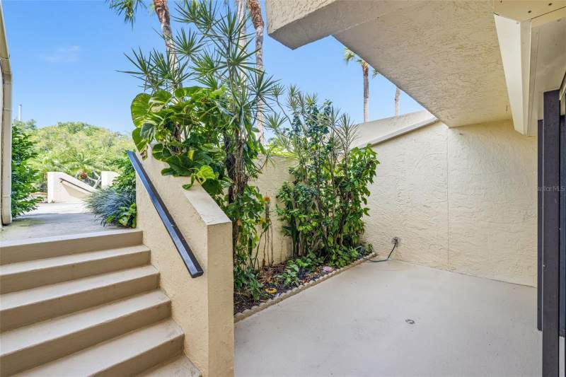 2 bedroom Condominium at 7520 Sunshine Skyway Lane #T22, Seapointe Terrace Condo, St Petersburg — photo 5