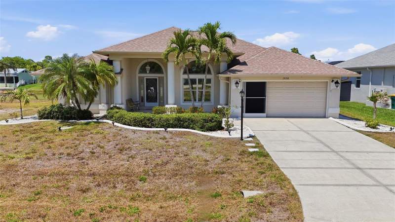 3 bedroom Single Family Residence at 15316 Red Head Avenue, Port Charlotte Sec 081, Port Charlotte — photo 3