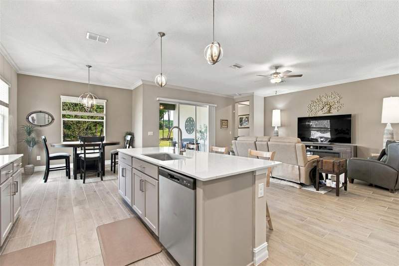 3 bedroom Single Family Residence at 5020 Southern Valley Loop, Southern Hills Plantation, Brooksville — photo 5