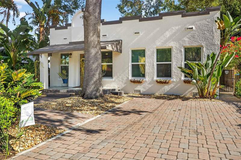 3 bedroom Single Family Residence at 2705 N Poplar Avenue, Suburb Royal, Tampa — photo 2