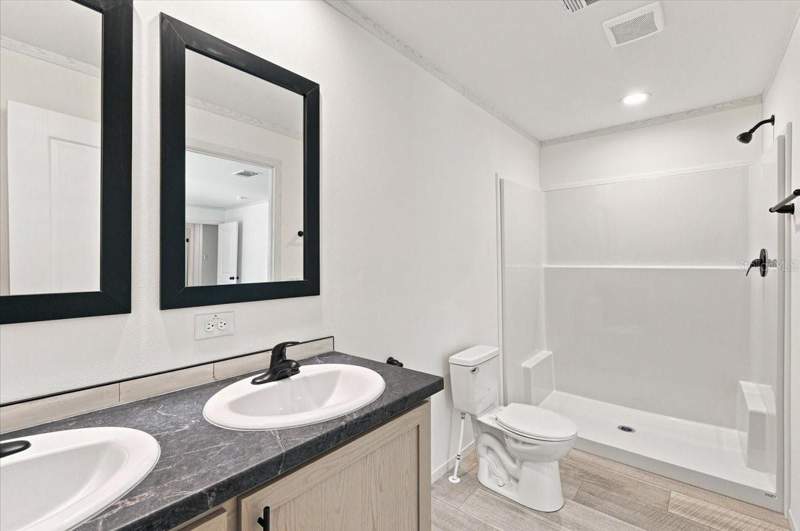 3 bedroom Manufactured Home at 39148 Orient Avenue, Zephyrhills Colony Co, Zephyrhills — photo 4