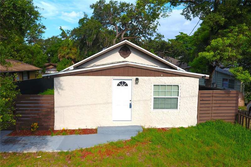 8014 N ALASKA STREET home for sale in Sulphur Springs
