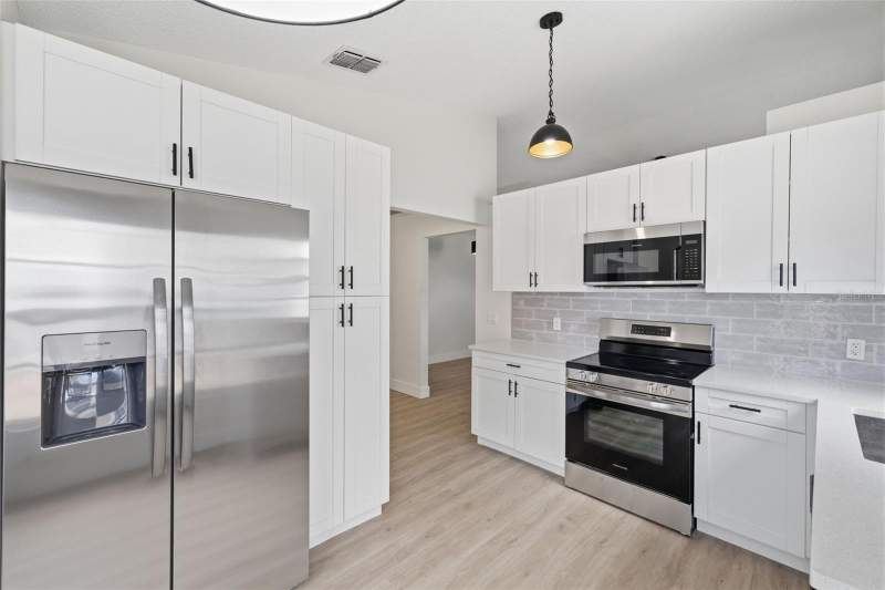 2 bedroom Villa at 7705 Balharbour Drive, Millpond Estates, New Port Richey — photo 5