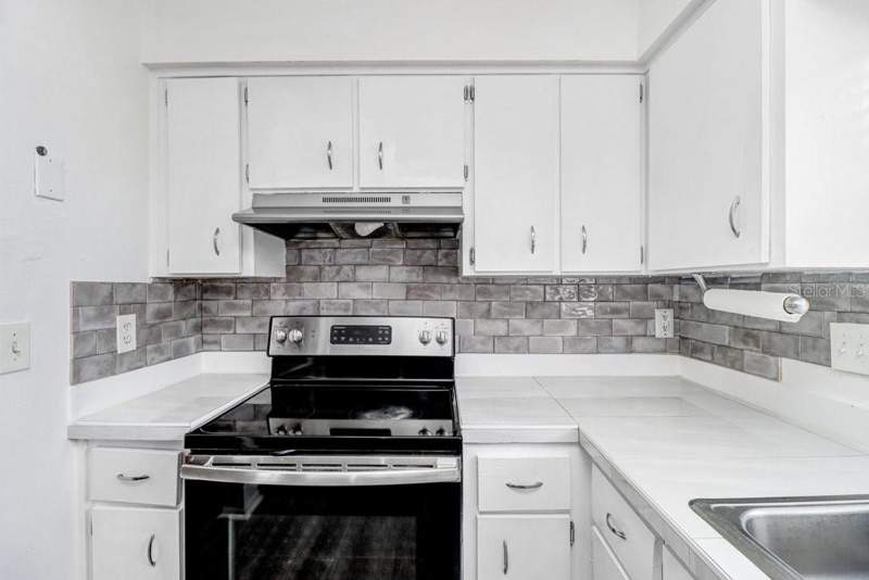 4 bedroom Condominium at 7210 N Manhattan Avenue #2523, Manhattan Palms Condo, Tampa — photo 3