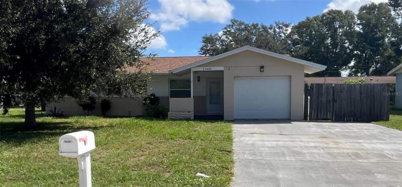 Gulf Breeze Acres