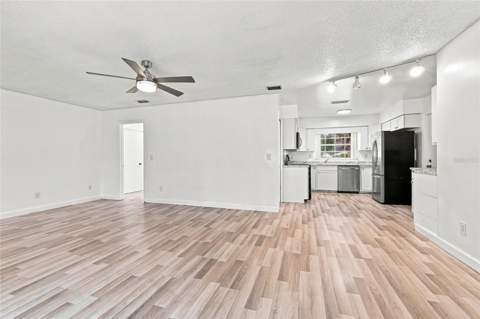 1015 Bonita Drive, Altamonte Springs FL - photo 10 of 39