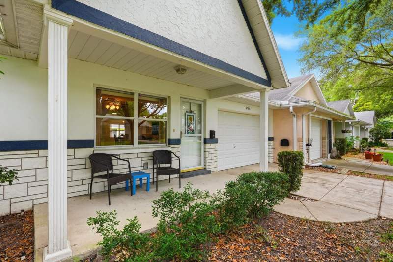 2 bedroom Villa at 9755 SW 94th Terrace #A, On Top Of The World, Ocala — photo 5