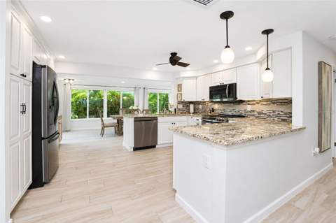 1 Oakwood Drive #1, Englewood FL - photo 24 of 99